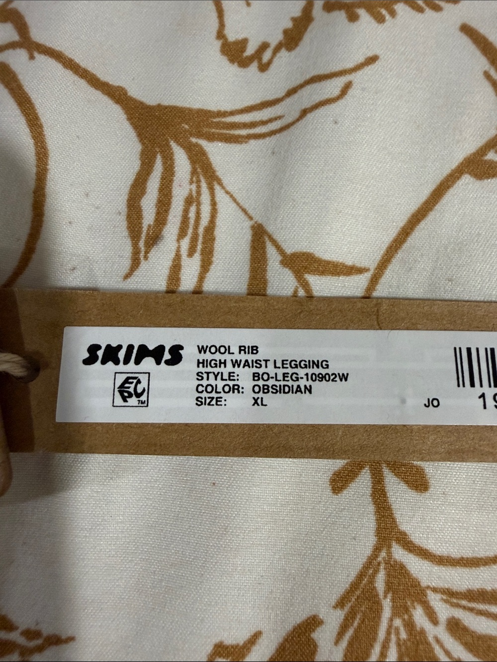 SKIMS Wool Rib High-Waist Leggings — Obsidian Black size XL NWT - Picture 2 of 2